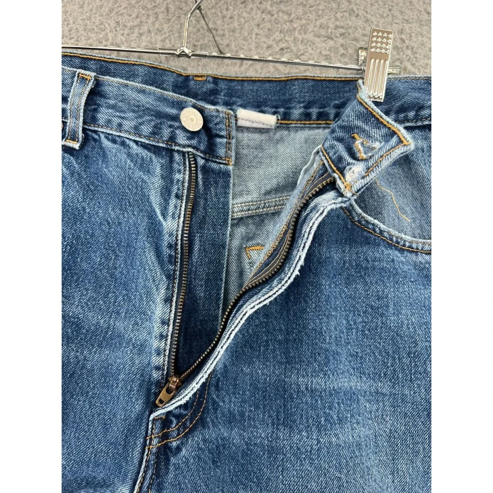 Vintage 90's Levi's Relaxed Straight Leg Jeans Men's Size 36x31 Blue‎ READ
